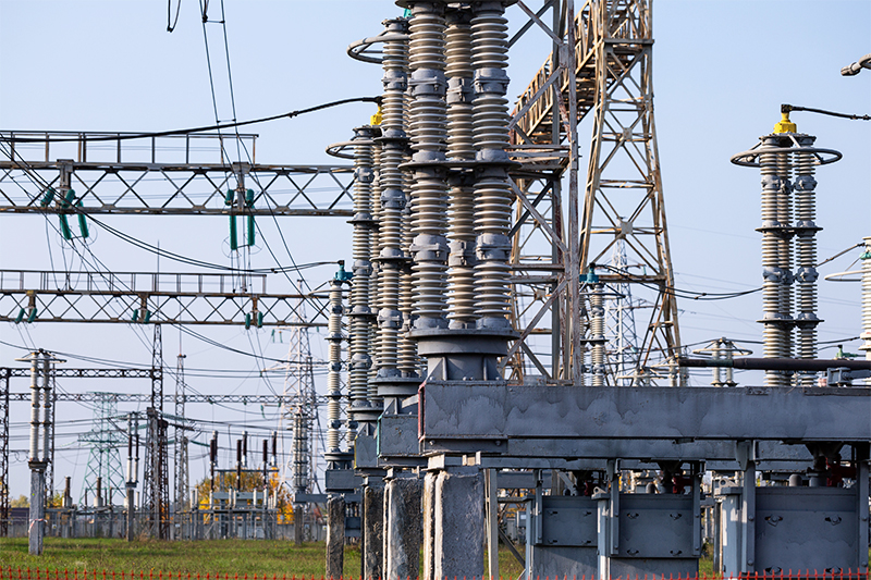 Quam altum voltage surge areres operis praesidio potentia systems